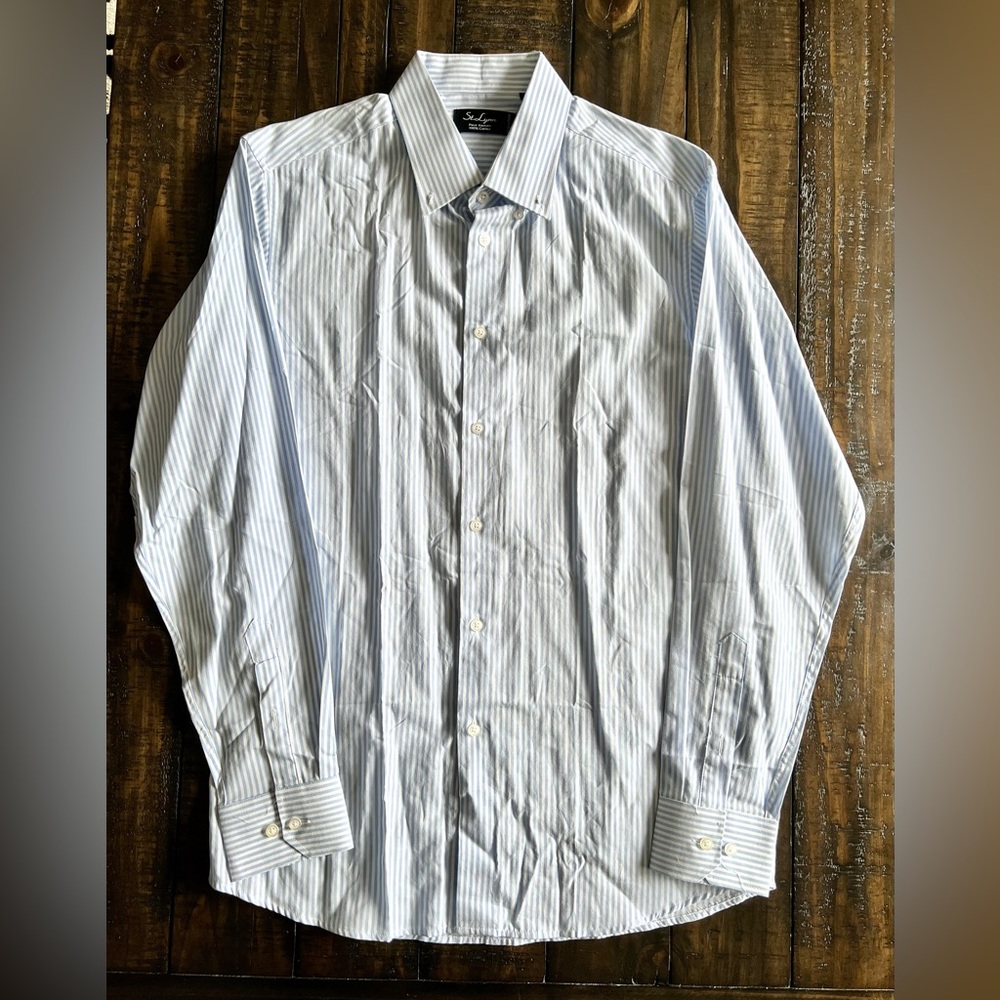 St. Lynn Button Down Shirt Large
